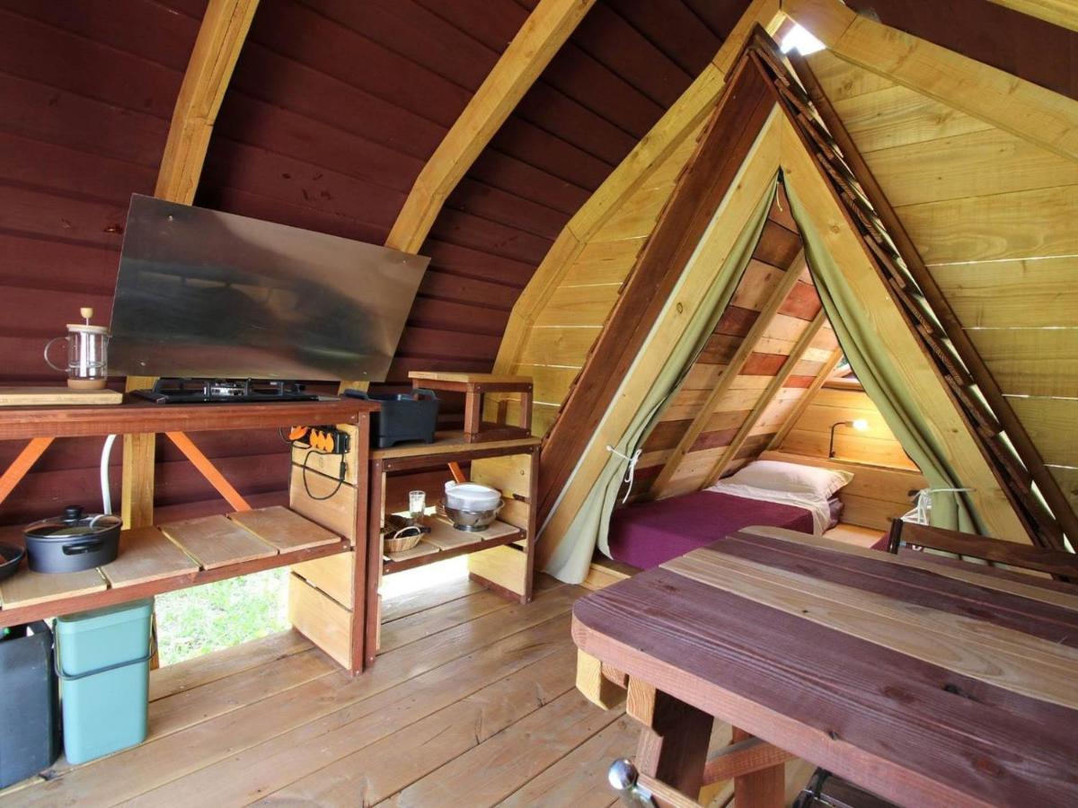 Habitat Createur - Hebergements Insolites Au Camping Municipal "Les Ecureuils" Recoubeau-Jansac Exterior photo